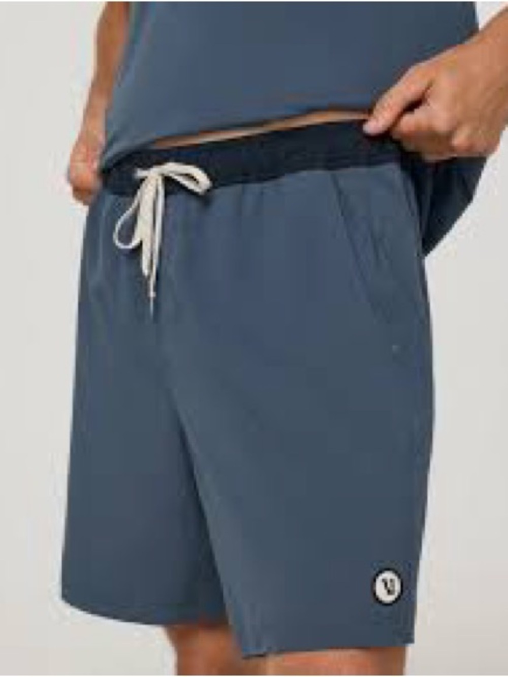 Vuori Men's Kore Short 9" Lined Dark Blue